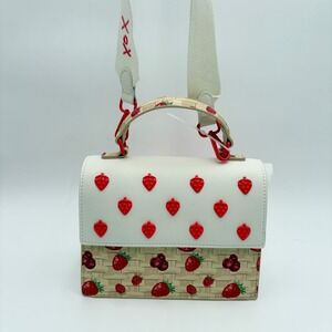 Betsey Johnson Strawberry Satchel Crossbody Bag‎ Purse XOX Cute